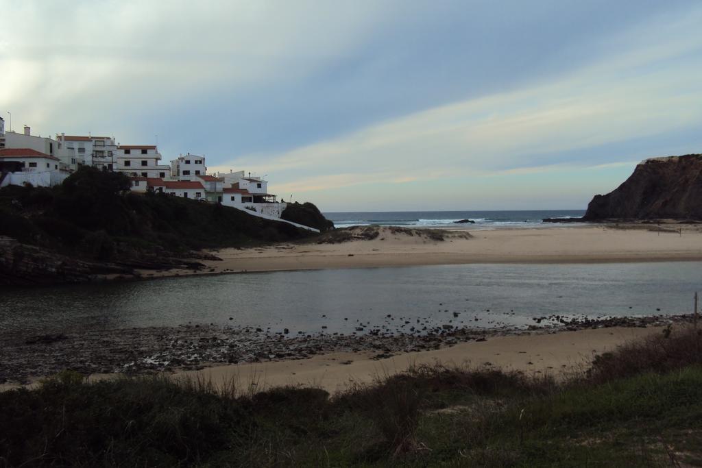 Odeceixe Beach Apartments Bagian luar foto